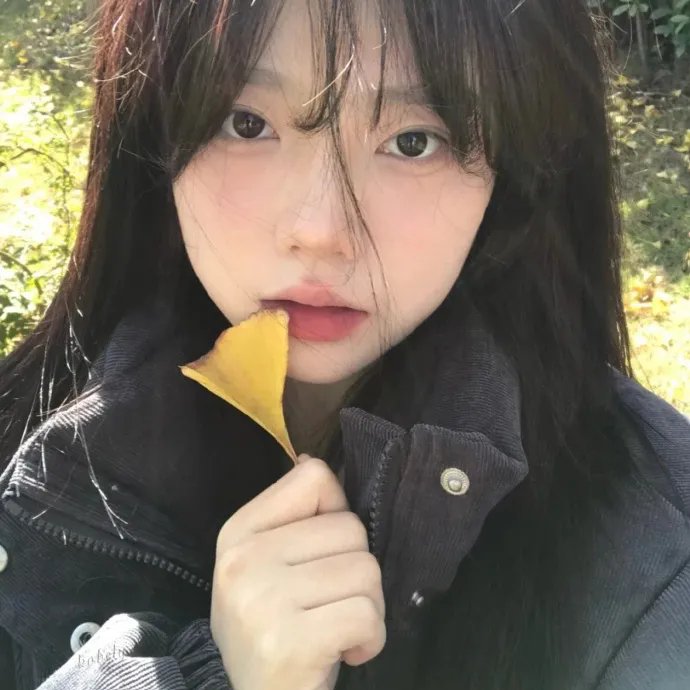 圈养的妇女